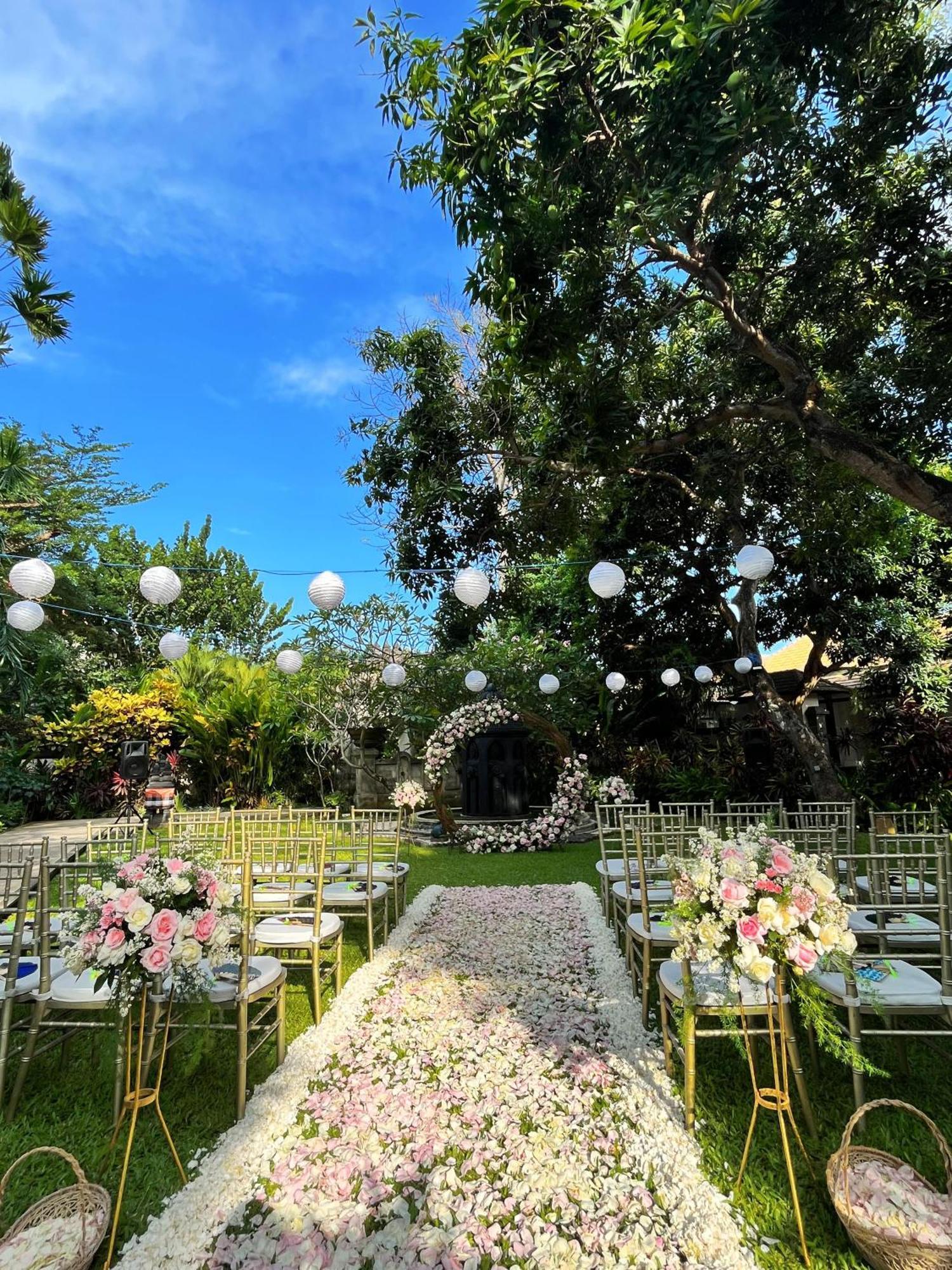Bintang Bali Villa Kuta  Luaran gambar